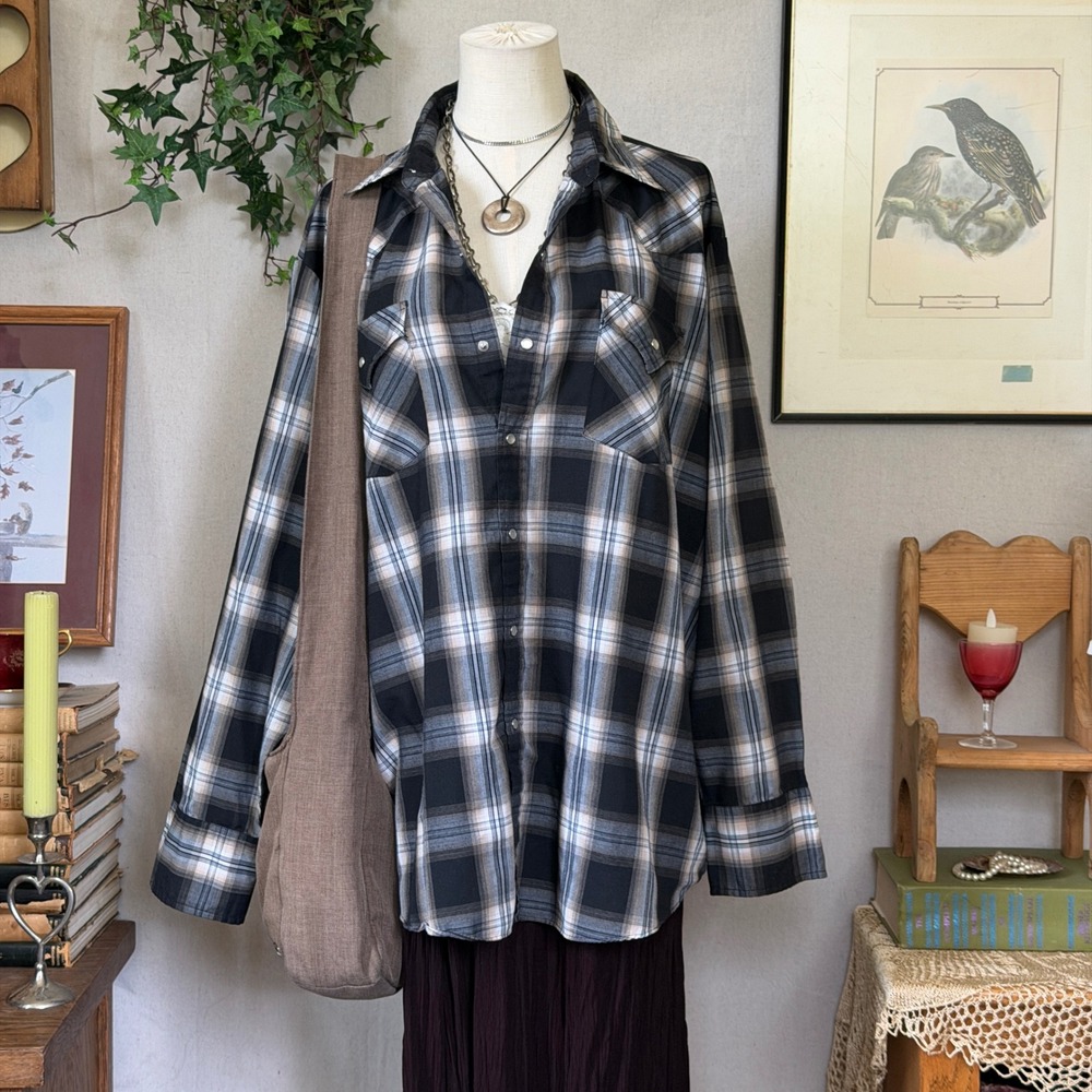 Black Plaid Pearl Snap Western Shirt Cowgirl Aesthetic Vintage XL Oversized Dad